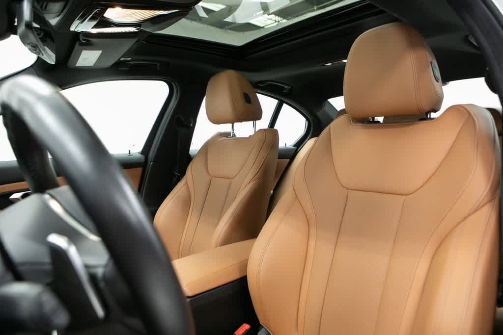 Thumbnail: 2023 BMW 3 Series - 5