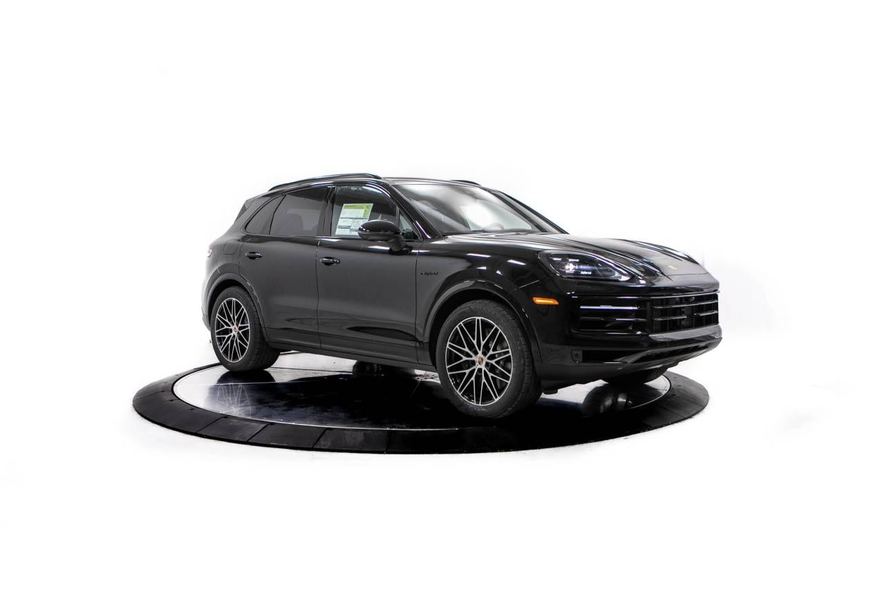 Thumbnail: 2026 Porsche Cayenne - 9