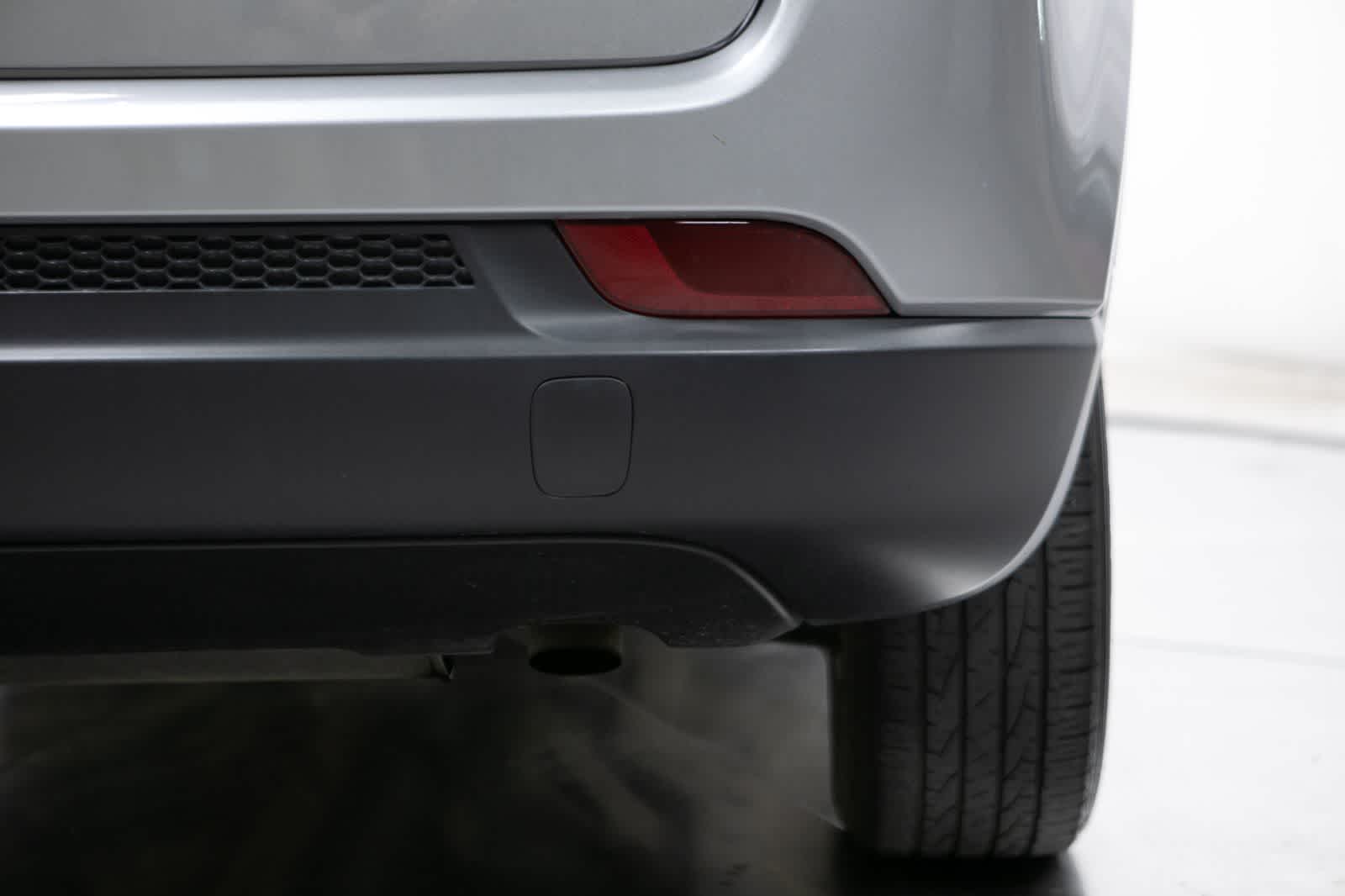 Thumbnail: 2023 Jeep Compass - 20
