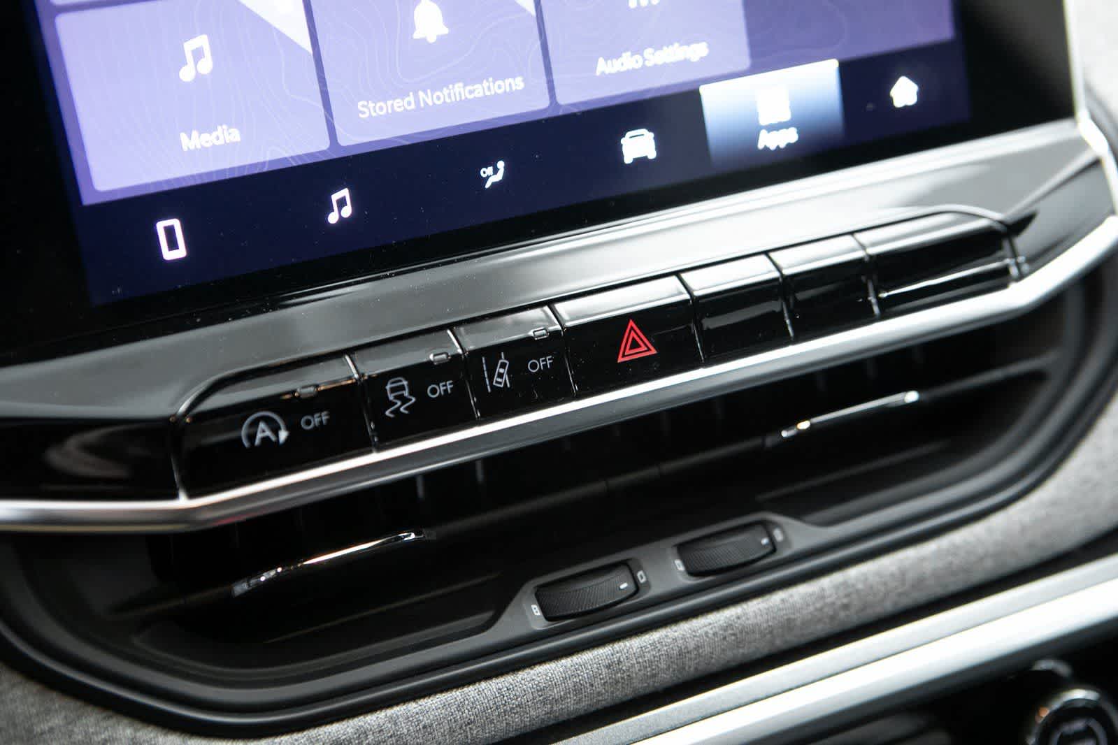 Thumbnail: 2023 Jeep Compass - 19