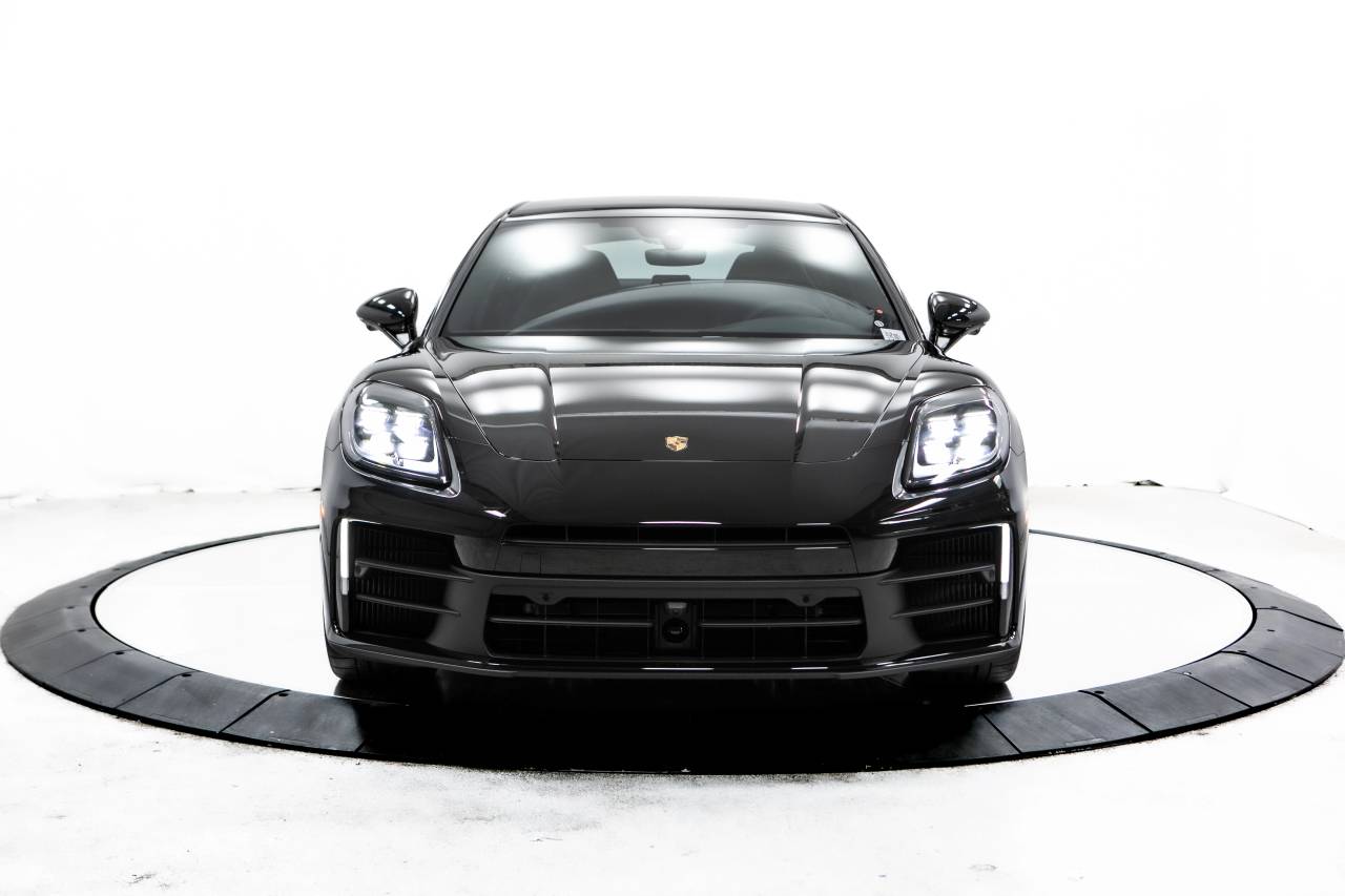 Thumbnail: 2025 Porsche Panamera - 12