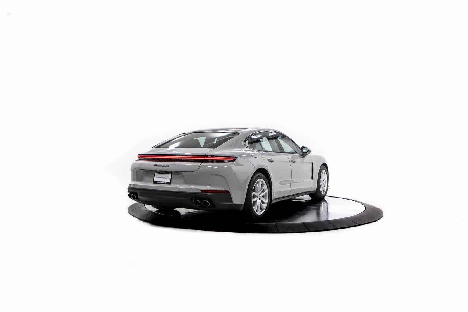 Thumbnail: 2025 Porsche Panamera - 7