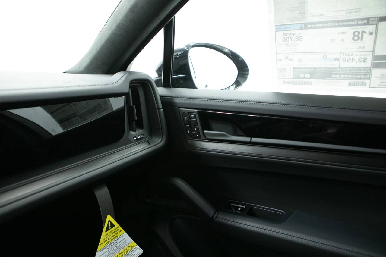 Thumbnail: 2026 Porsche  - 31