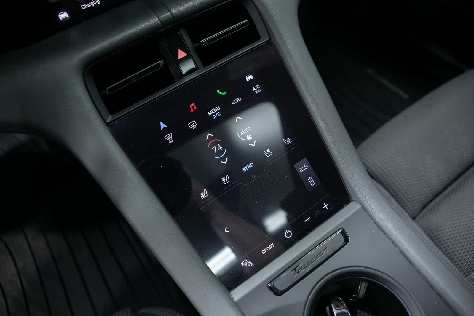 Thumbnail: 2020 Porsche Taycan - 21