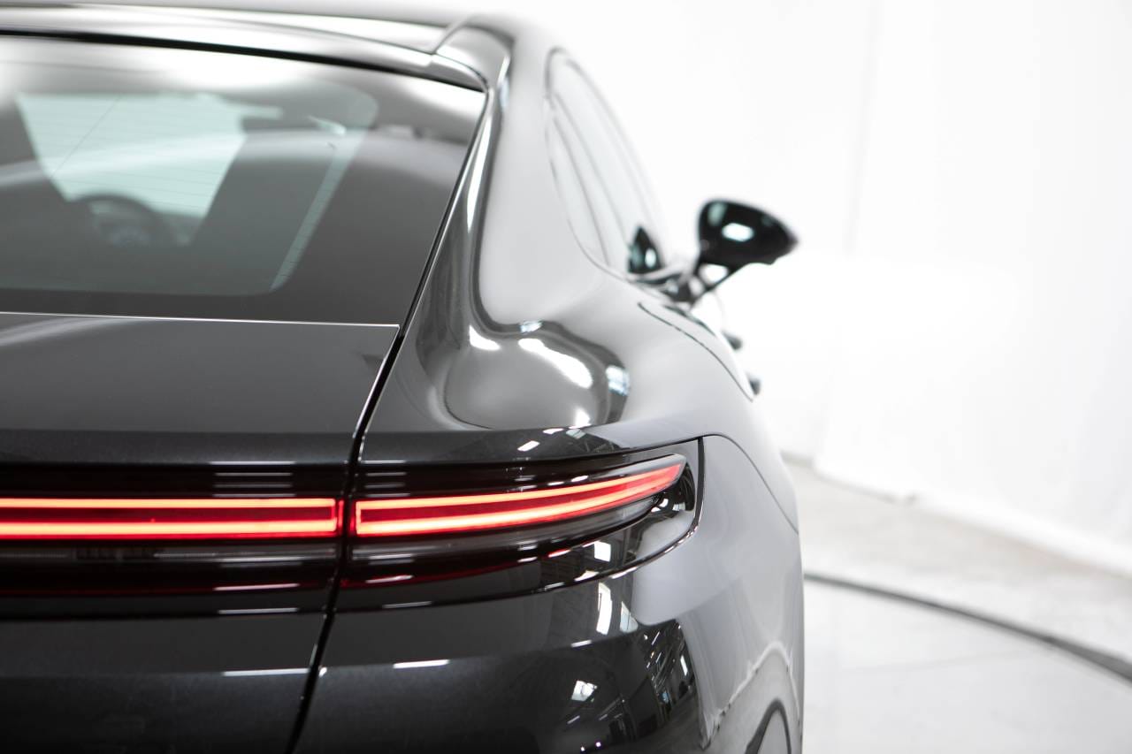 Thumbnail: 2025 Porsche Panamera - 20
