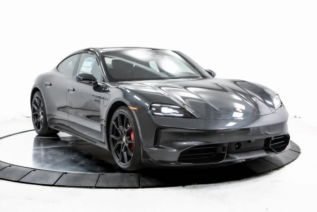 Thumbnail: 2025 Porsche Taycan - 9