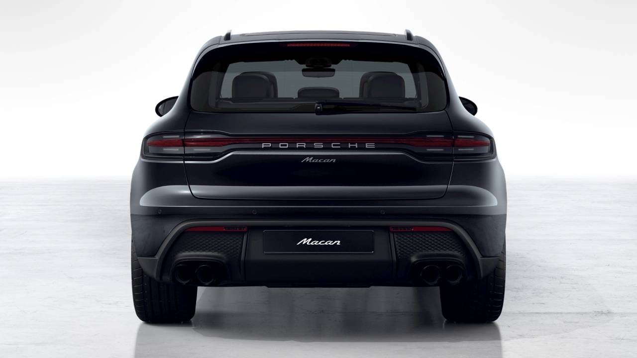 Thumbnail: 2026 Porsche Macan - 8