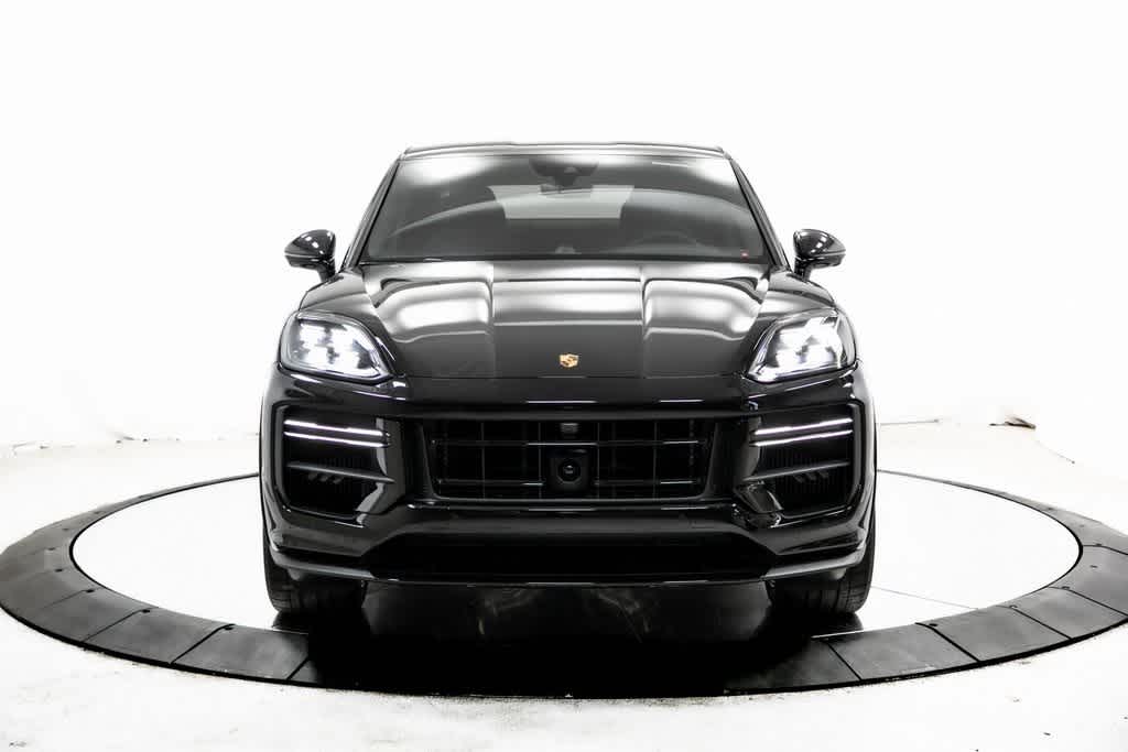 Thumbnail: 2025 Porsche  - 10