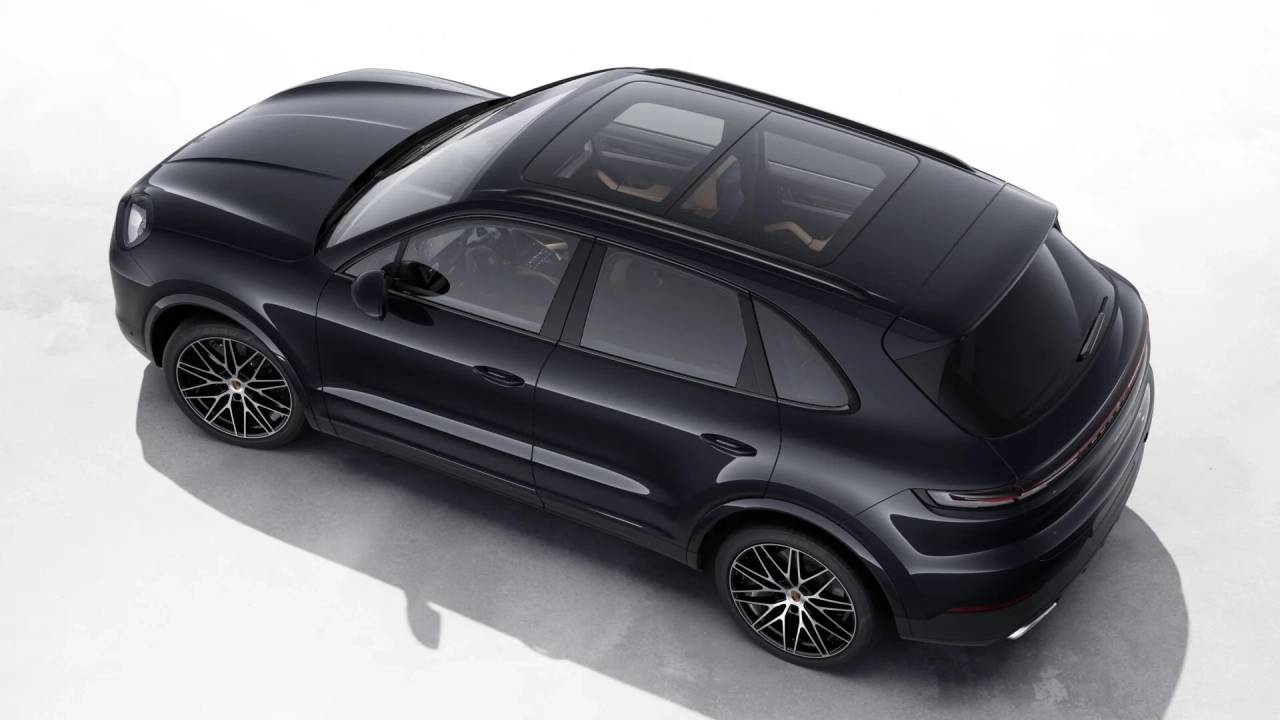 Thumbnail: 2026 Porsche Cayenne - 4