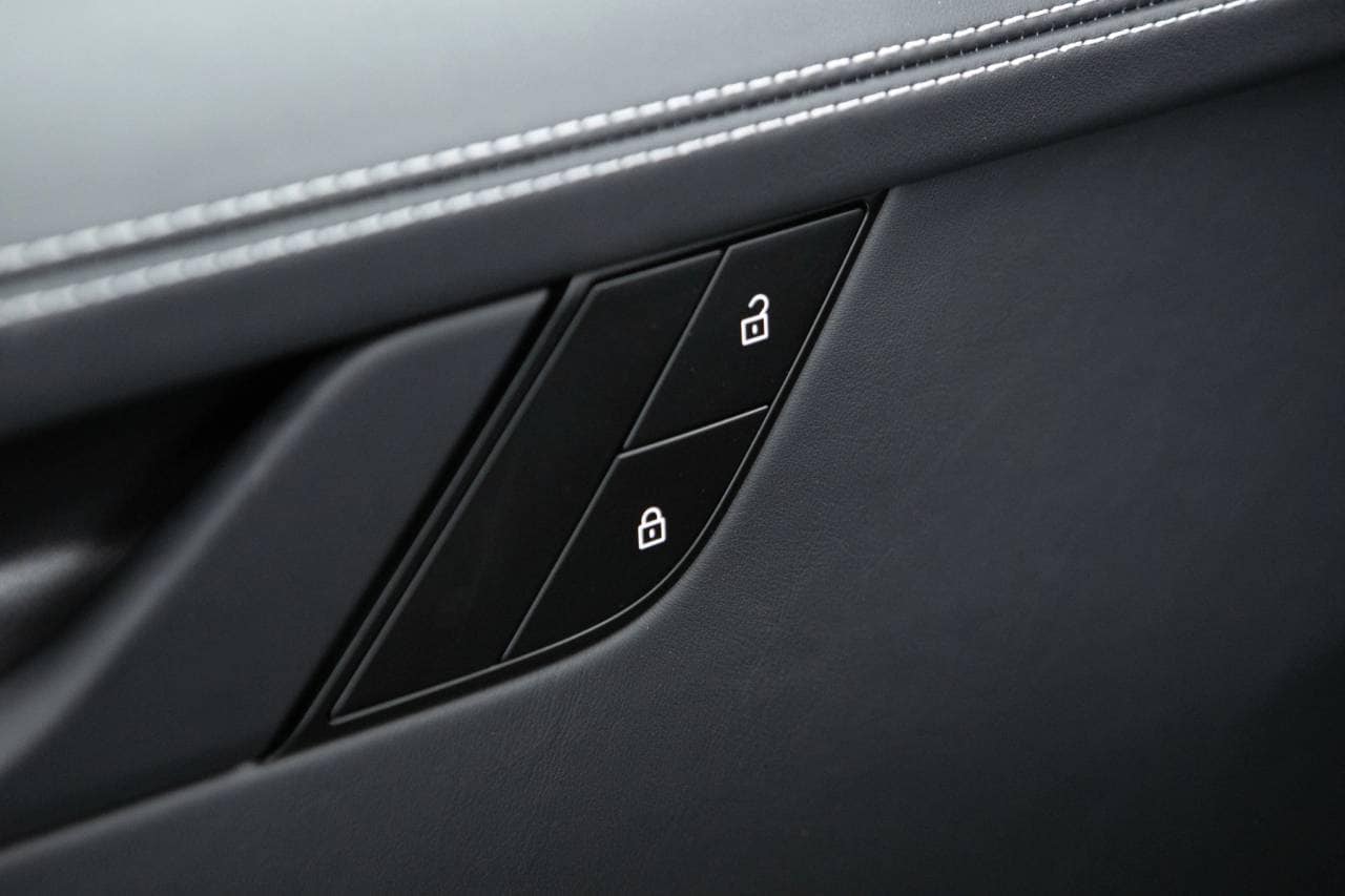 Thumbnail: 2026 Porsche 911 - 25