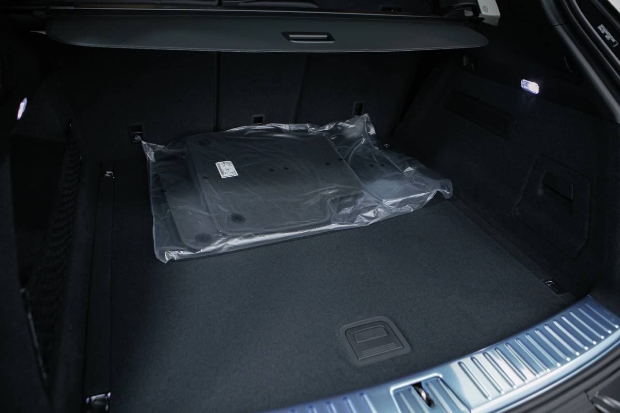 Thumbnail: 2026 Porsche Cayenne - 39