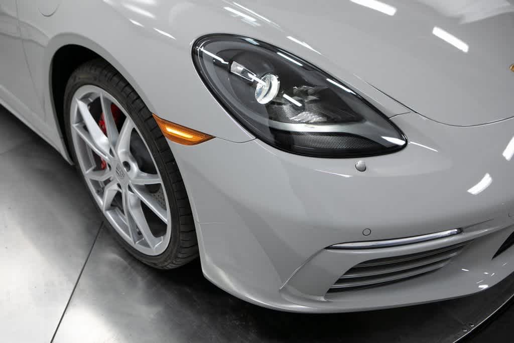 Thumbnail: 2025 Porsche 718 Cayman - 12