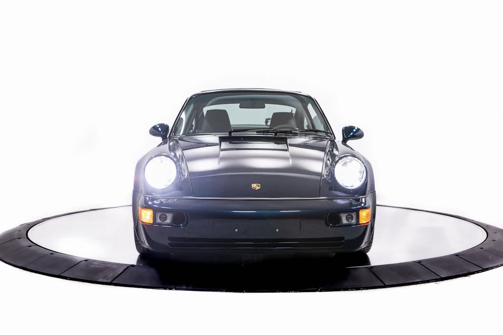Thumbnail: 1992 Porsche 911 - 10