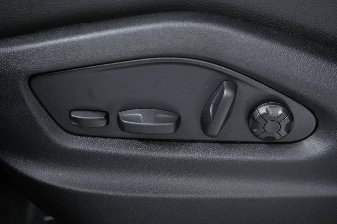 Thumbnail: 2026 Porsche Cayenne - 24