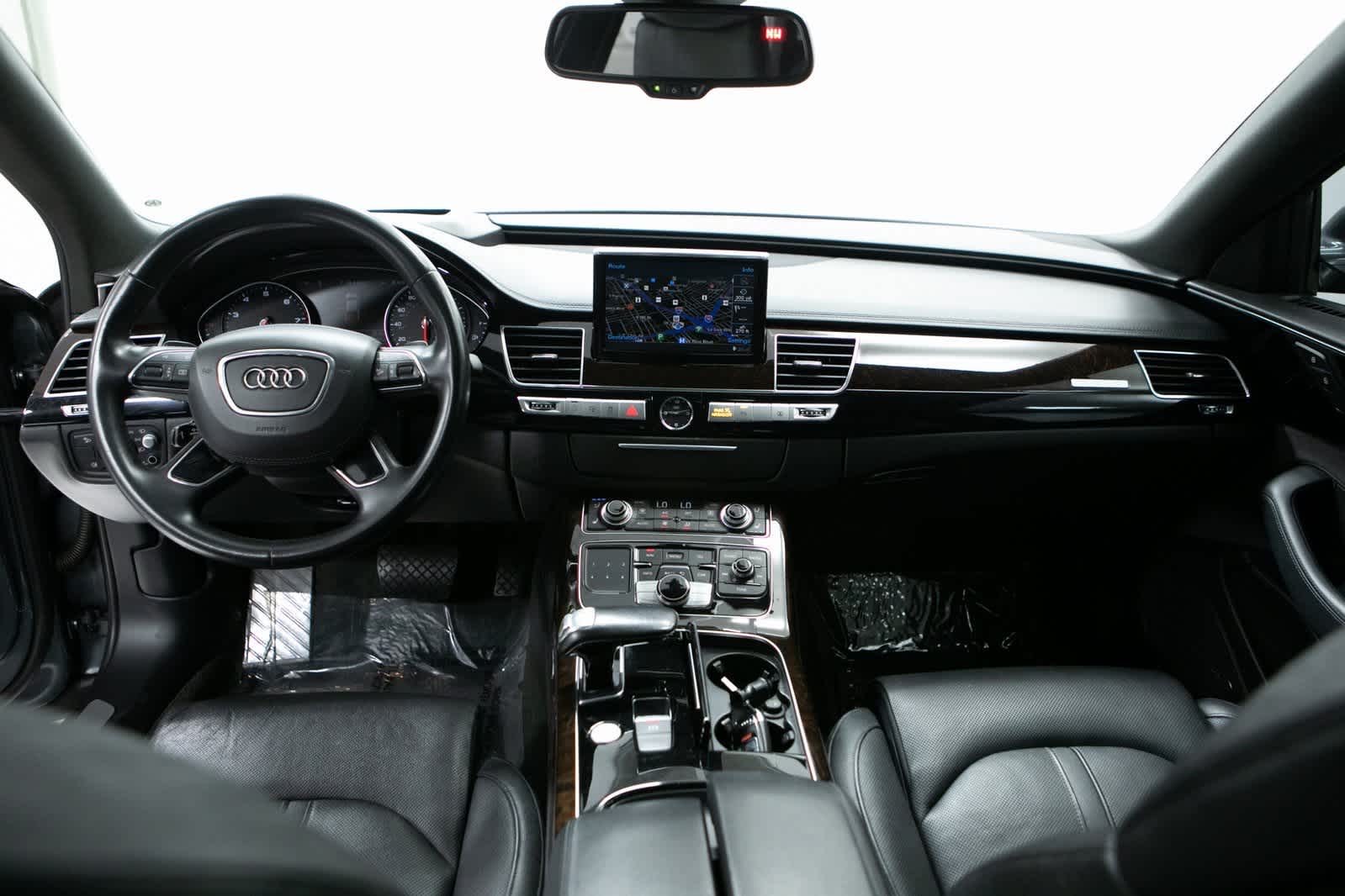 Thumbnail: 2017 Audi A8 - 13