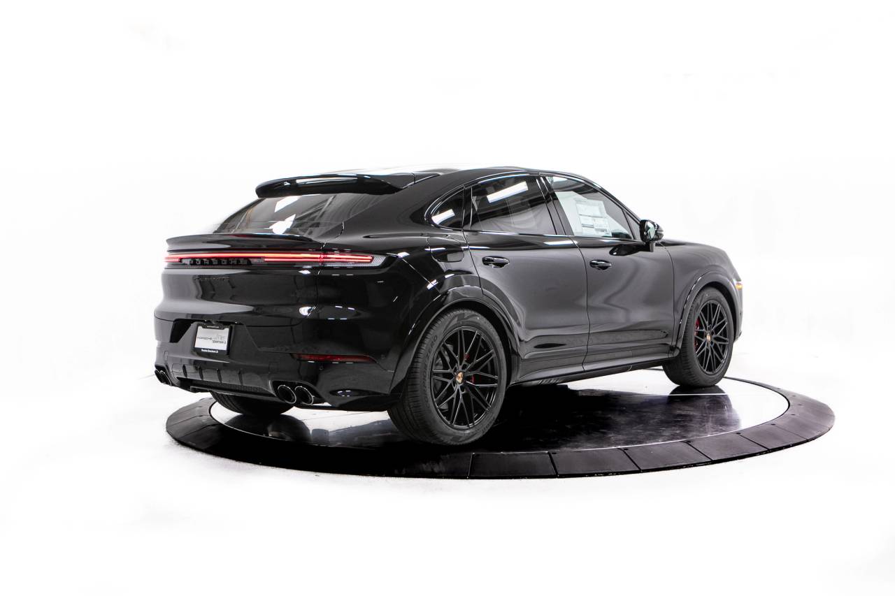 Thumbnail: 2026 Porsche  - 7