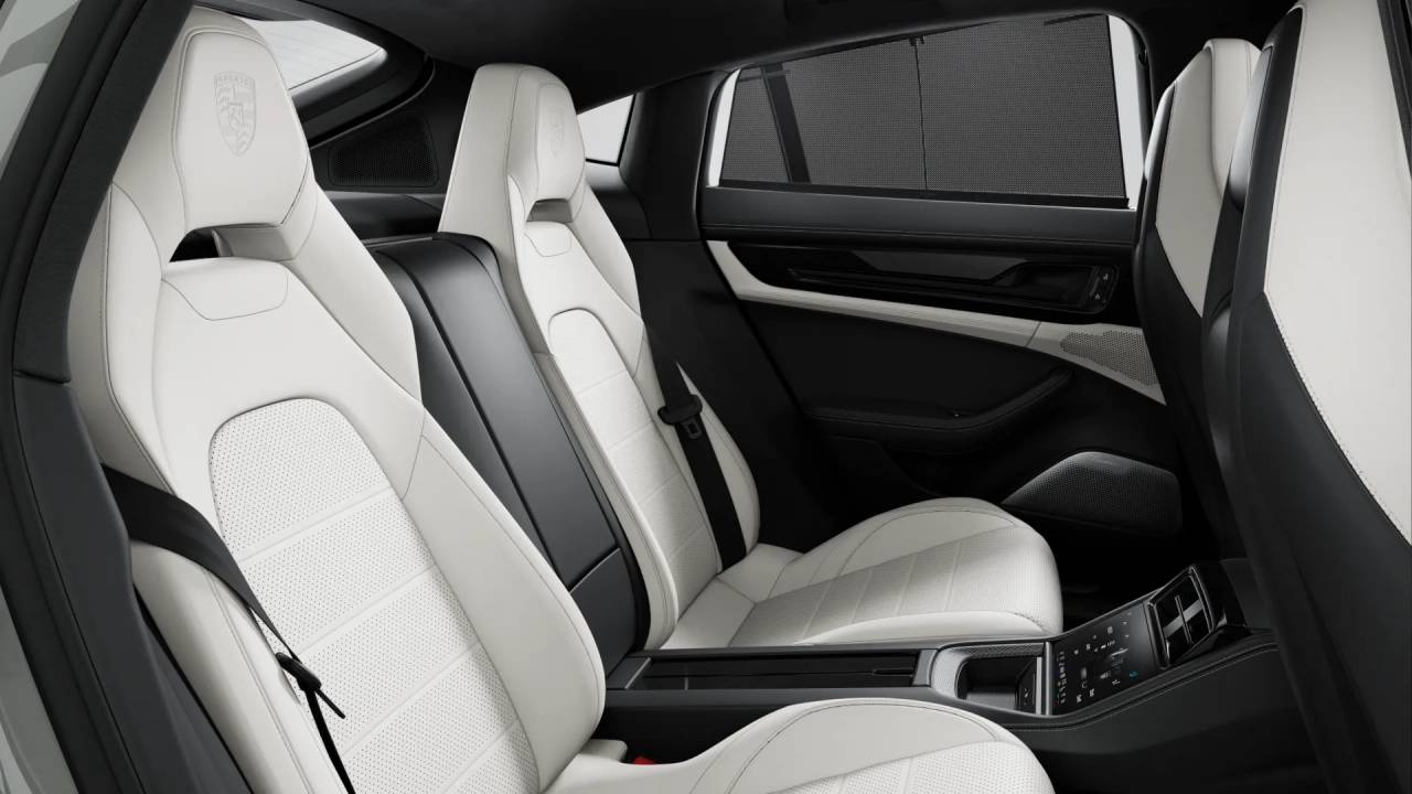 Thumbnail: 2026 Porsche Panamera - 11