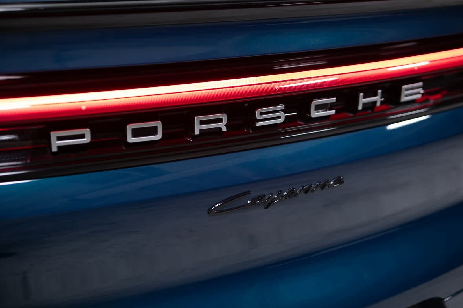 Thumbnail: 2025 Porsche Cayenne - 38