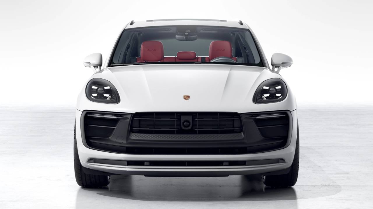 Thumbnail: 2026 Porsche Macan - 8