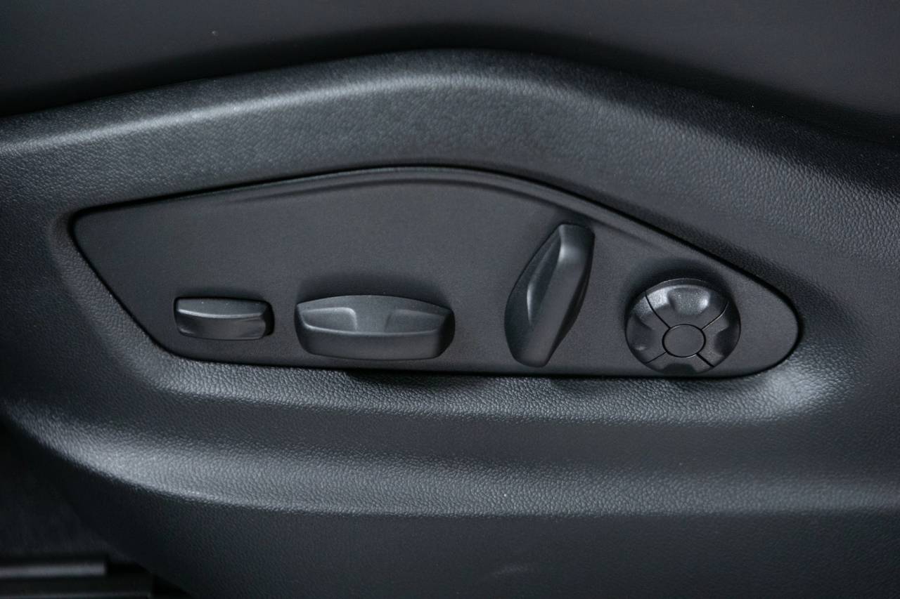 Thumbnail: 2026 Porsche  - 23