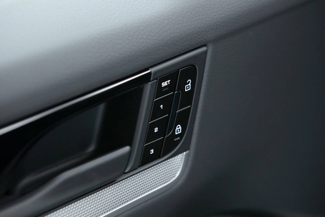 Thumbnail: 2026 Porsche  - 24