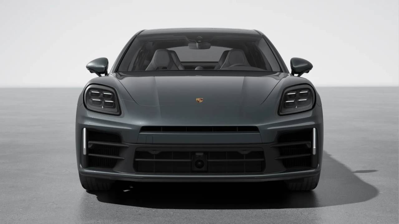 Thumbnail: 2026 Porsche Panamera - 8