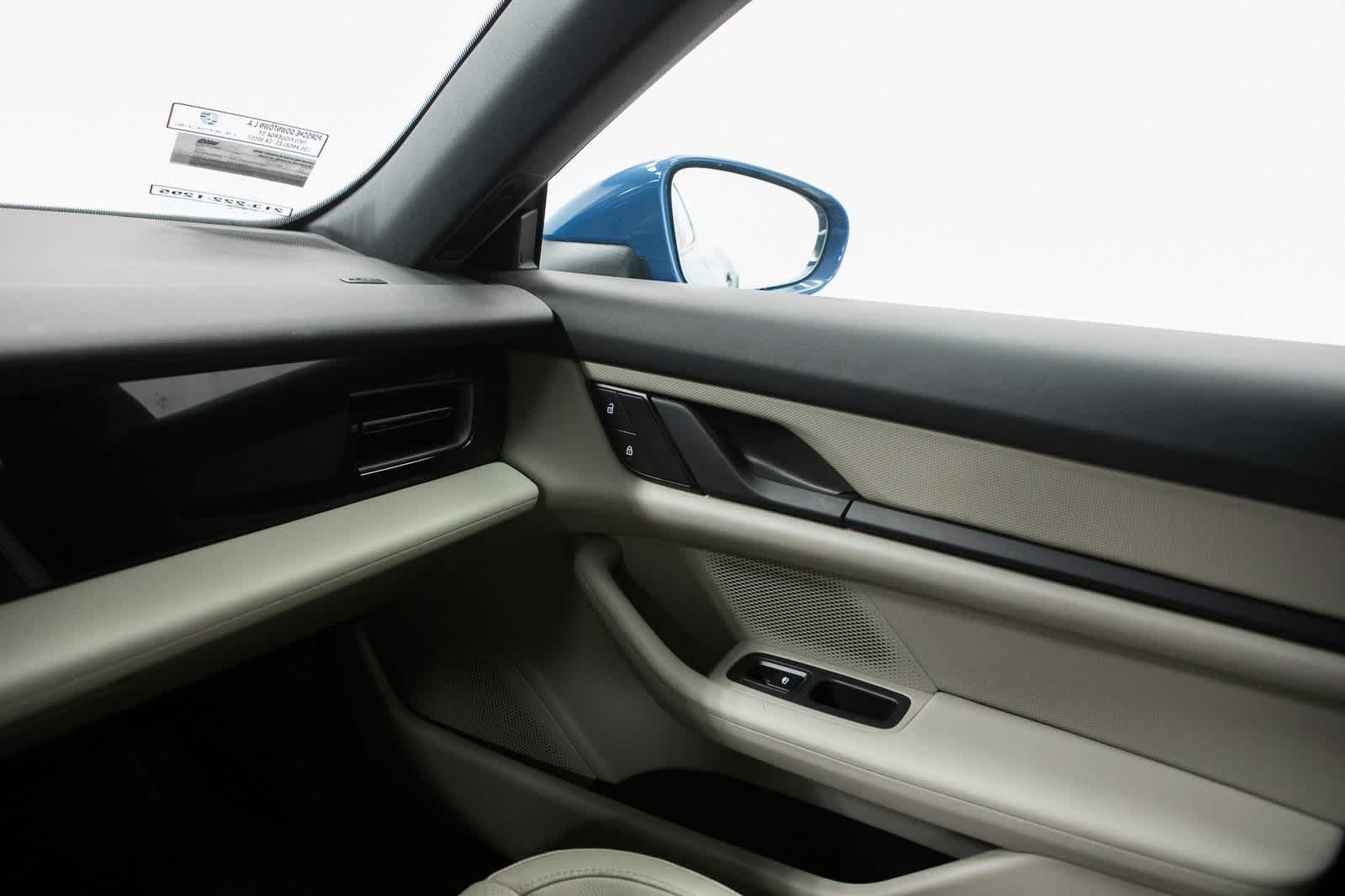 Thumbnail: 2023 Porsche Taycan - 24