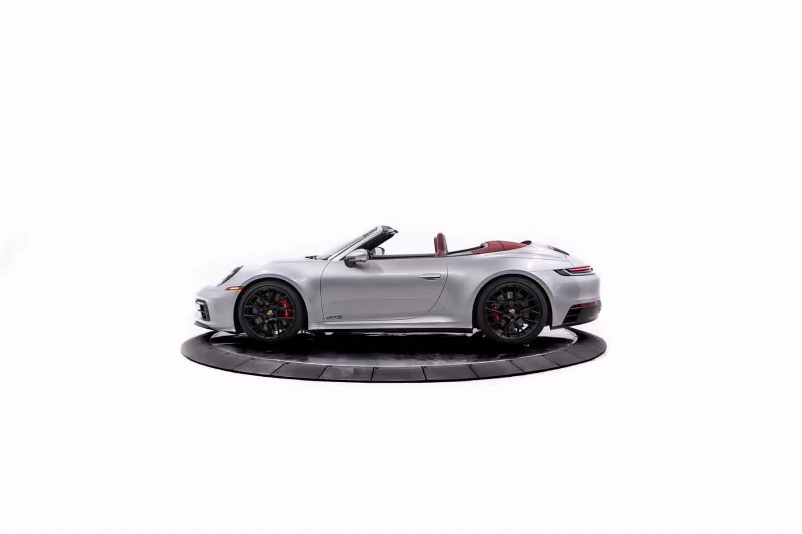 Thumbnail: 2024 Porsche 911 - 2