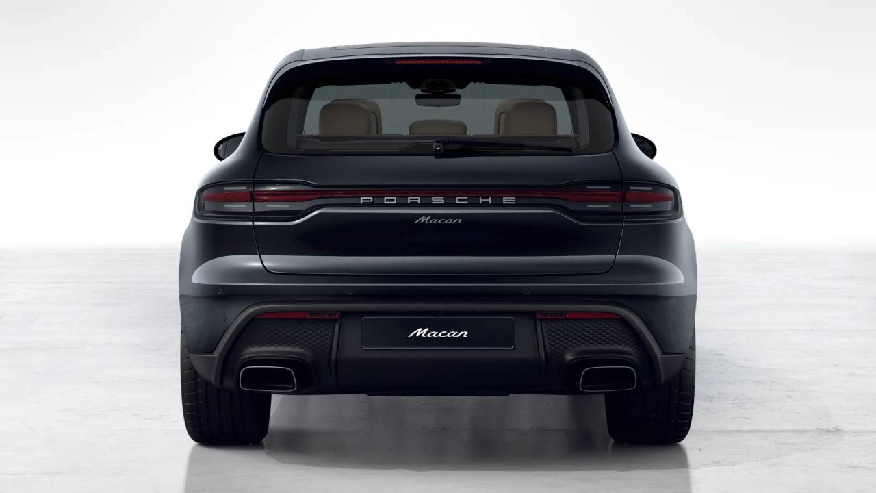 Thumbnail: 2026 Porsche Macan - 8
