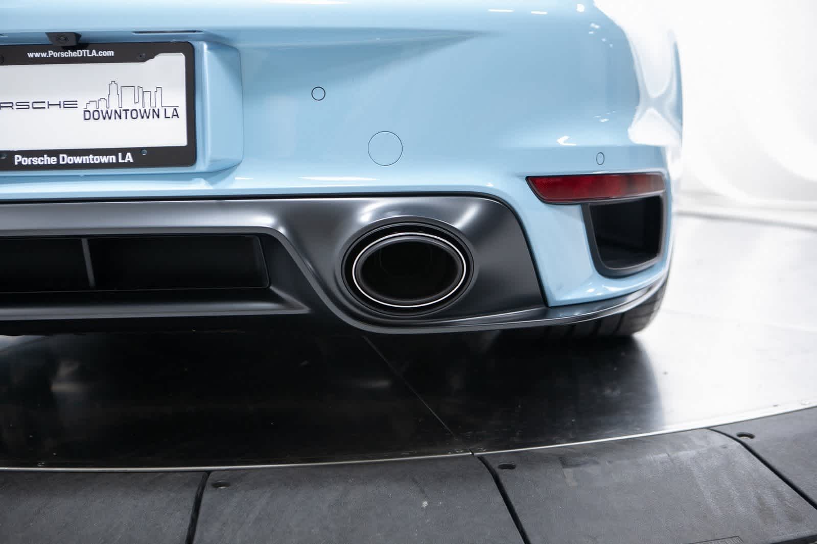 Thumbnail: 2025 Porsche 911 - 34