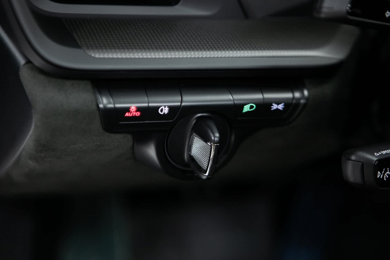 Thumbnail: 2024 Porsche 911 - 20