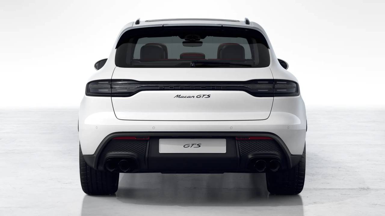 Thumbnail: 2026 Porsche Macan - 8