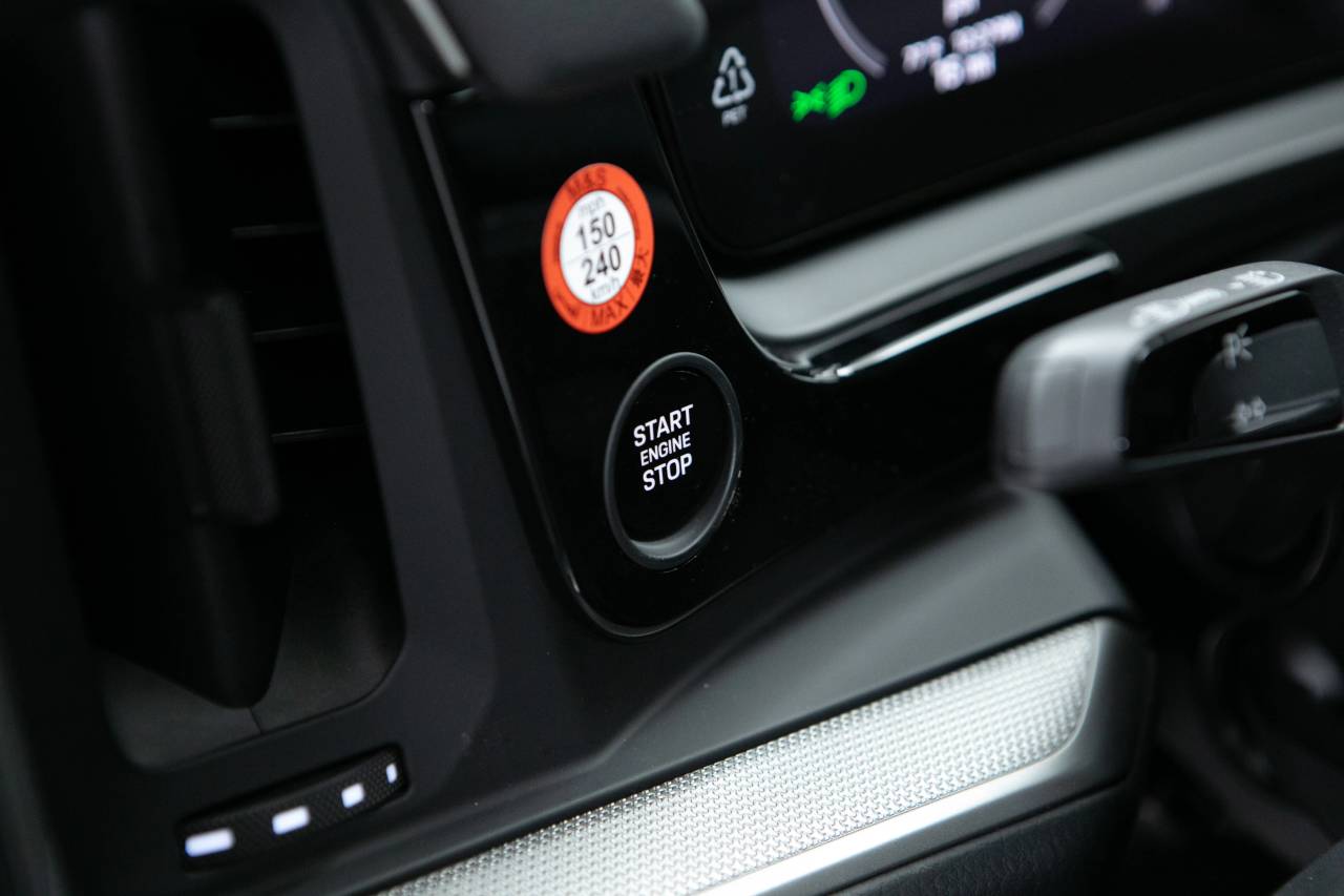 Thumbnail: 2025 Porsche Cayenne - 29