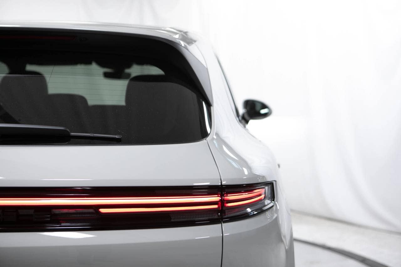 Thumbnail: 2026 Porsche Cayenne - 18