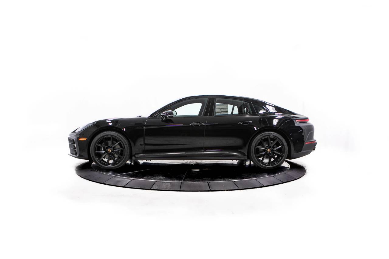 Thumbnail: 2026 Porsche Panamera - 2