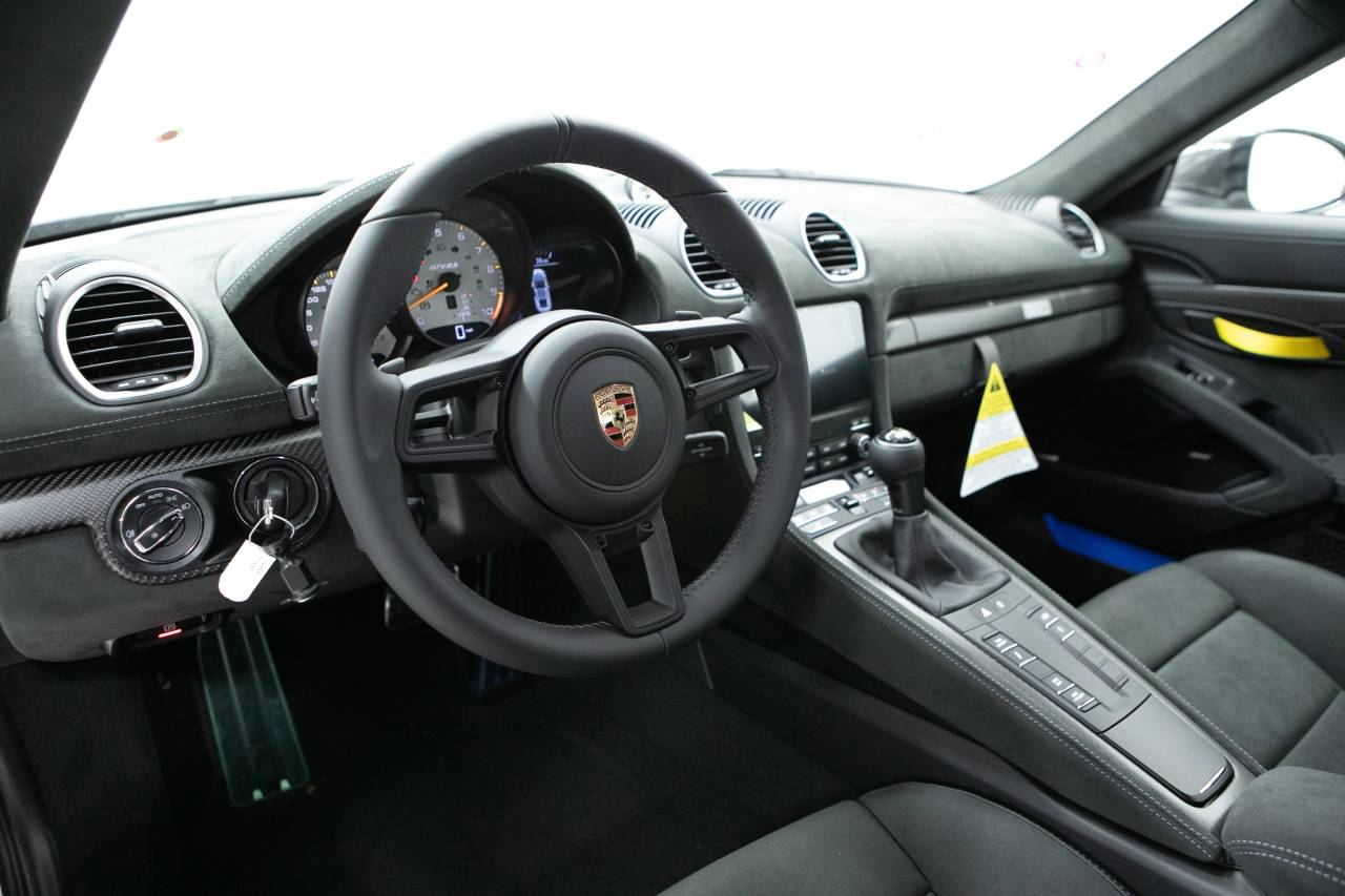 Thumbnail: 2025 Porsche 718 Cayman - 7