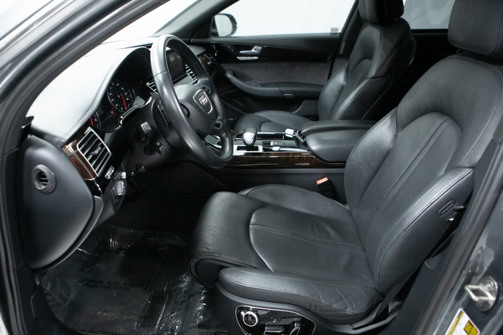 Thumbnail: 2017 Audi A8 - 16