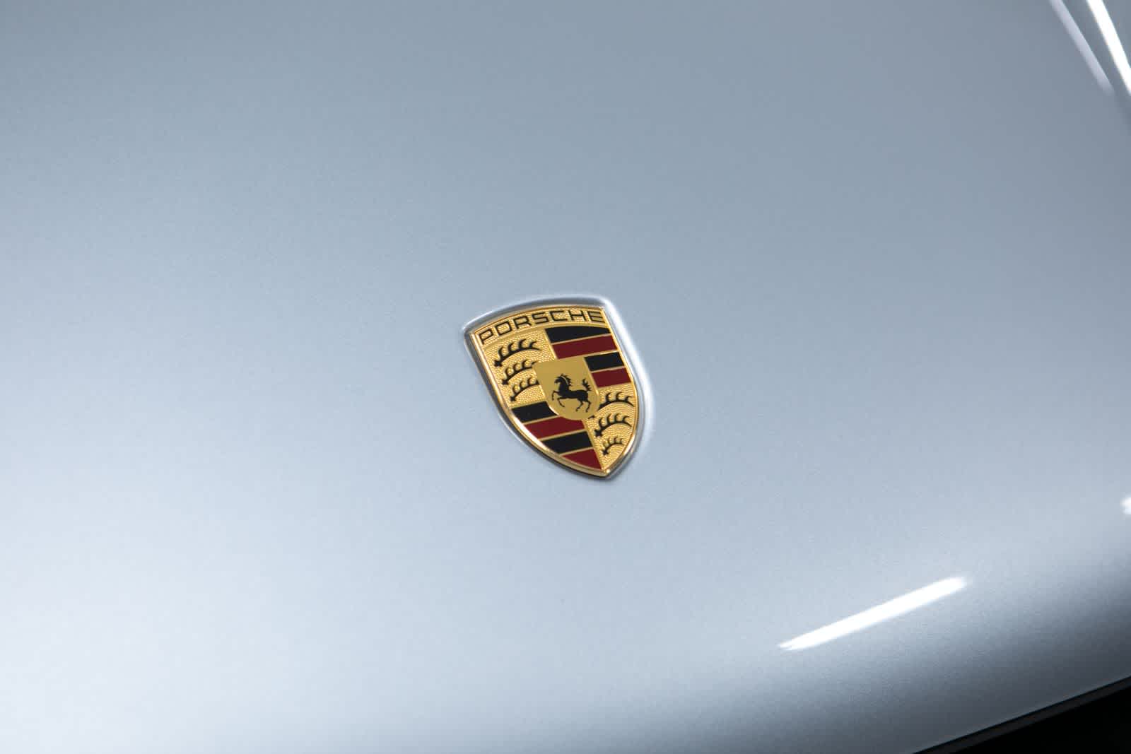 Thumbnail: 2026 Porsche Macan - 16