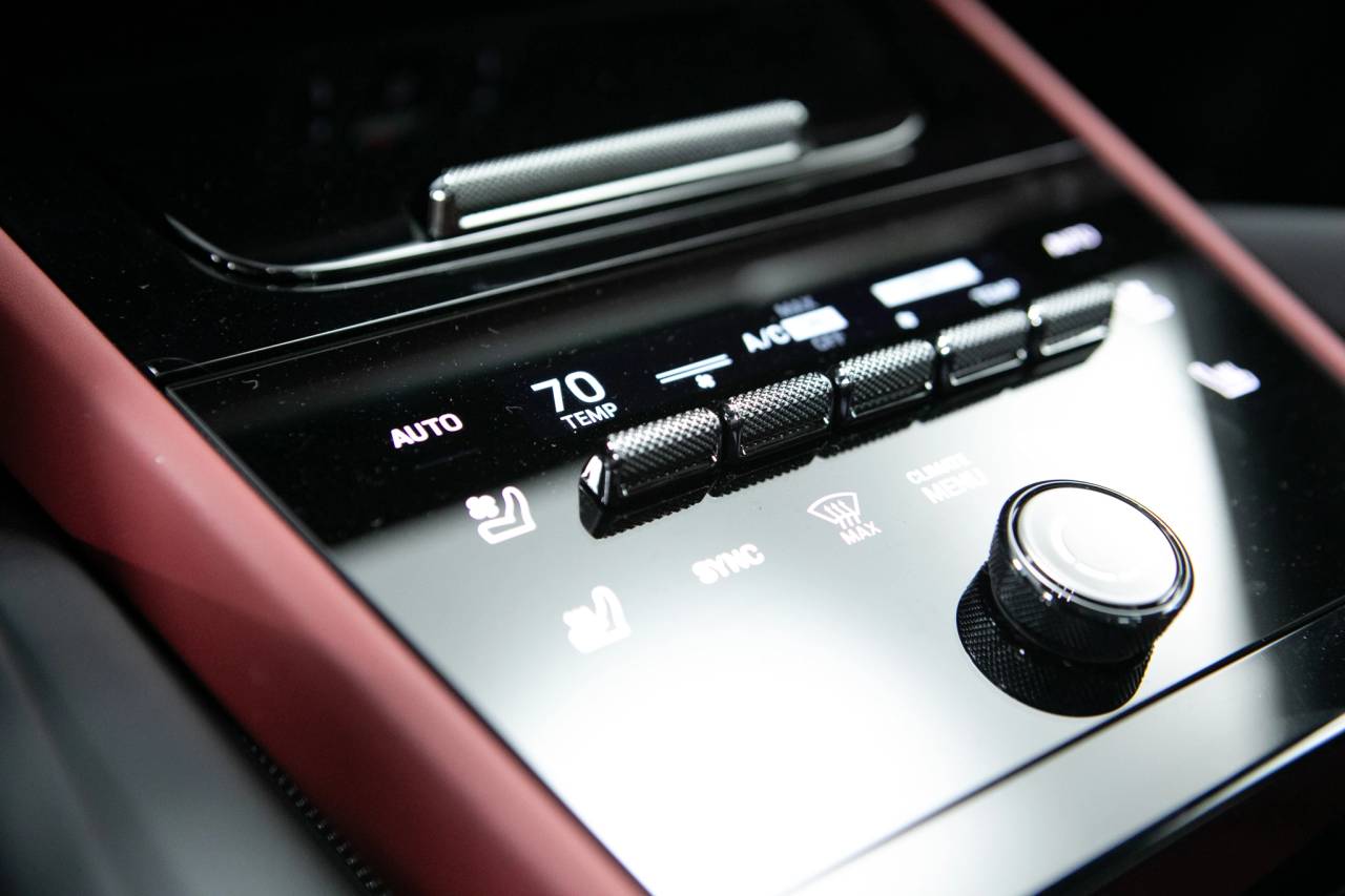 Thumbnail: 2026 Porsche  - 28