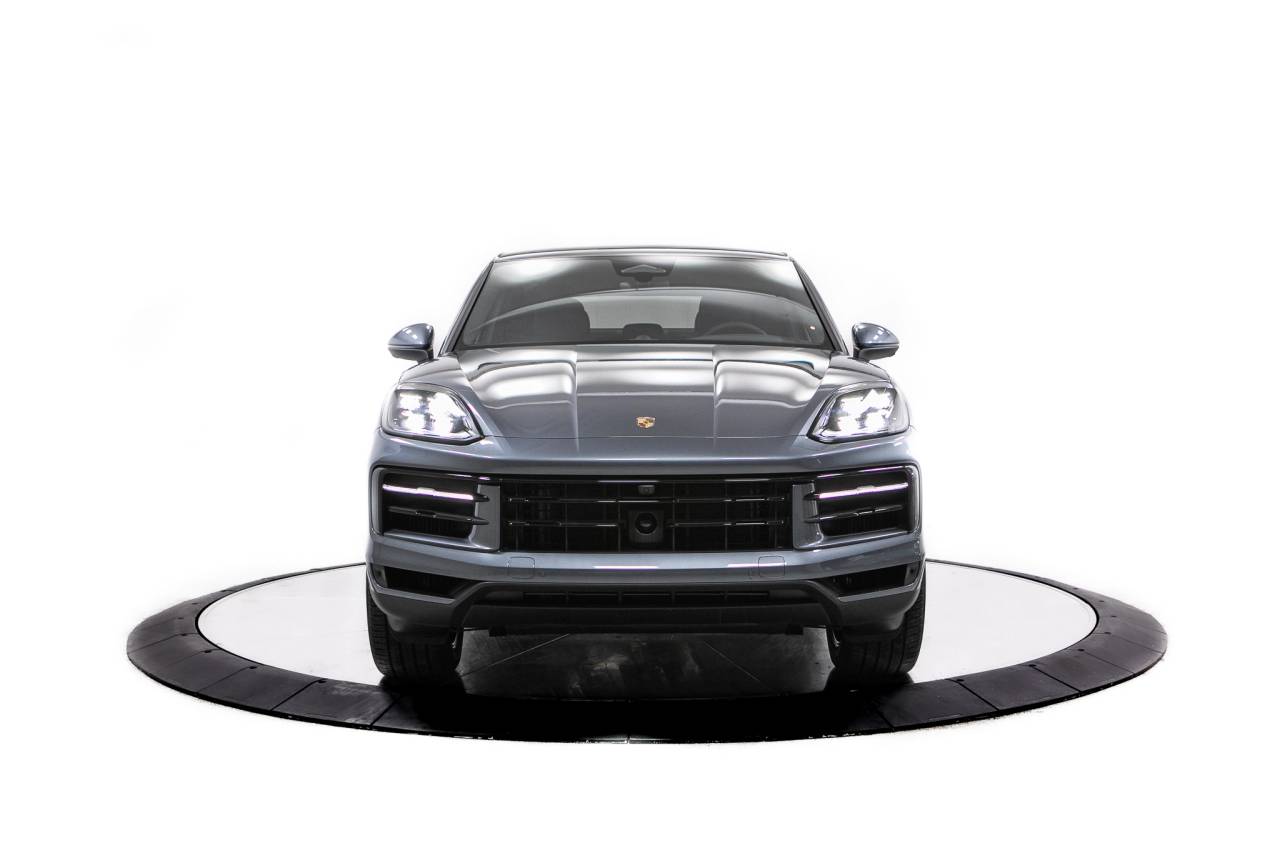 Thumbnail: 2026 Porsche  - 10