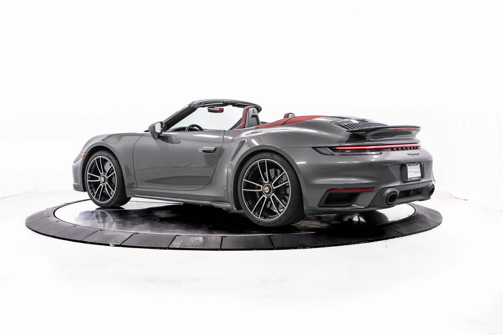 Thumbnail: 2023 Porsche 911 - 3