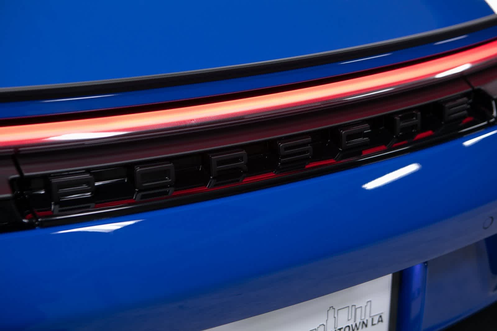 Thumbnail: 2025 Porsche 911 - 34