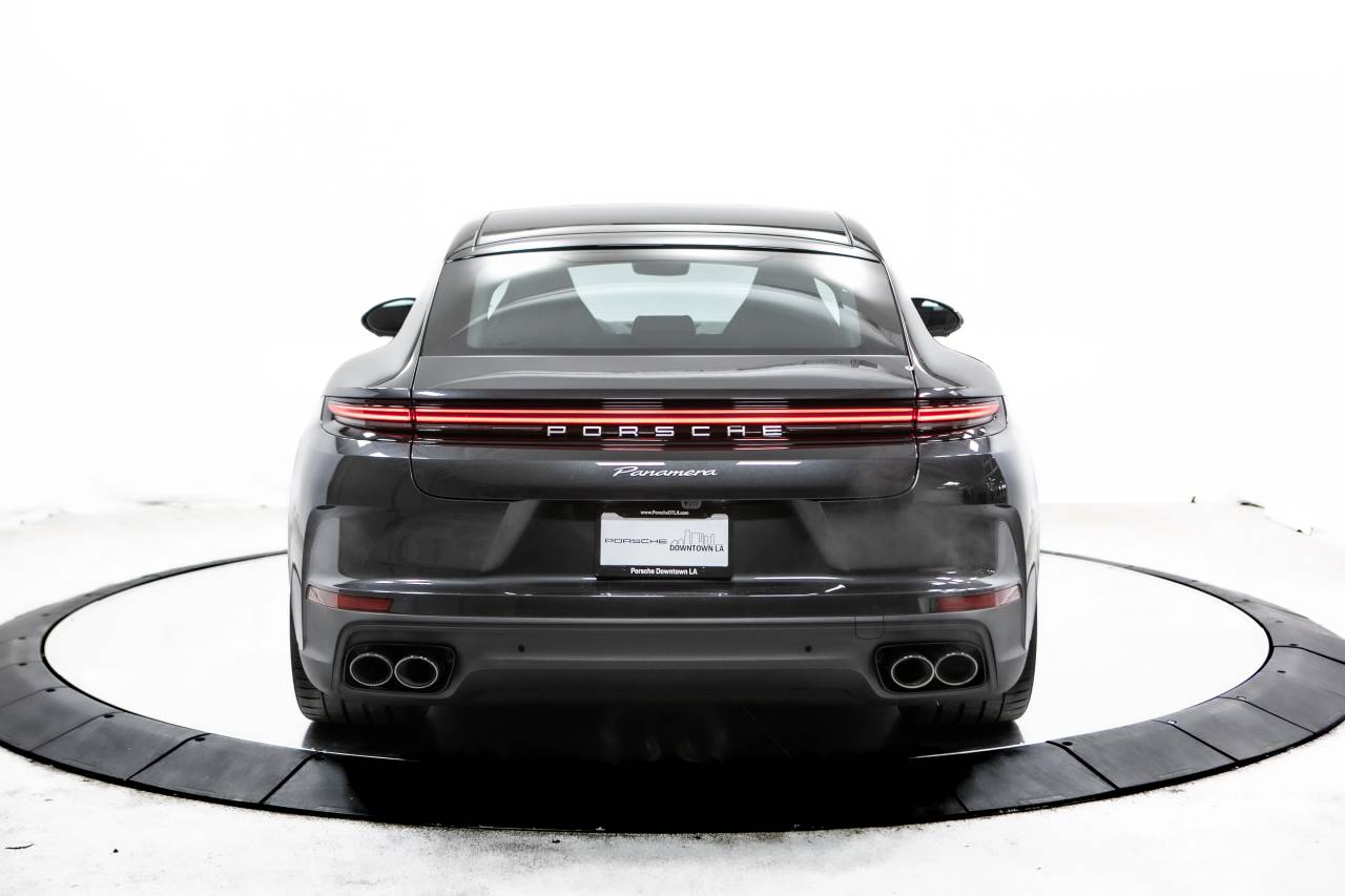 Thumbnail: 2025 Porsche Panamera - 4