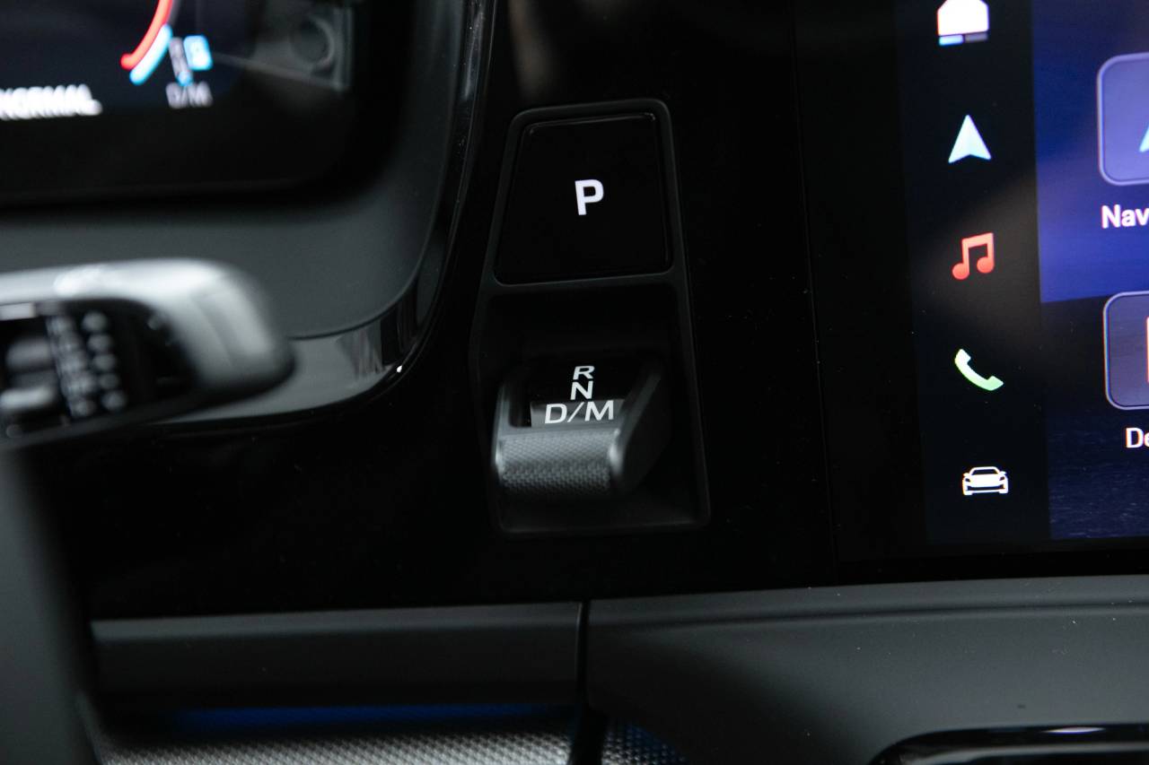 Thumbnail: 2026 Porsche Panamera - 33