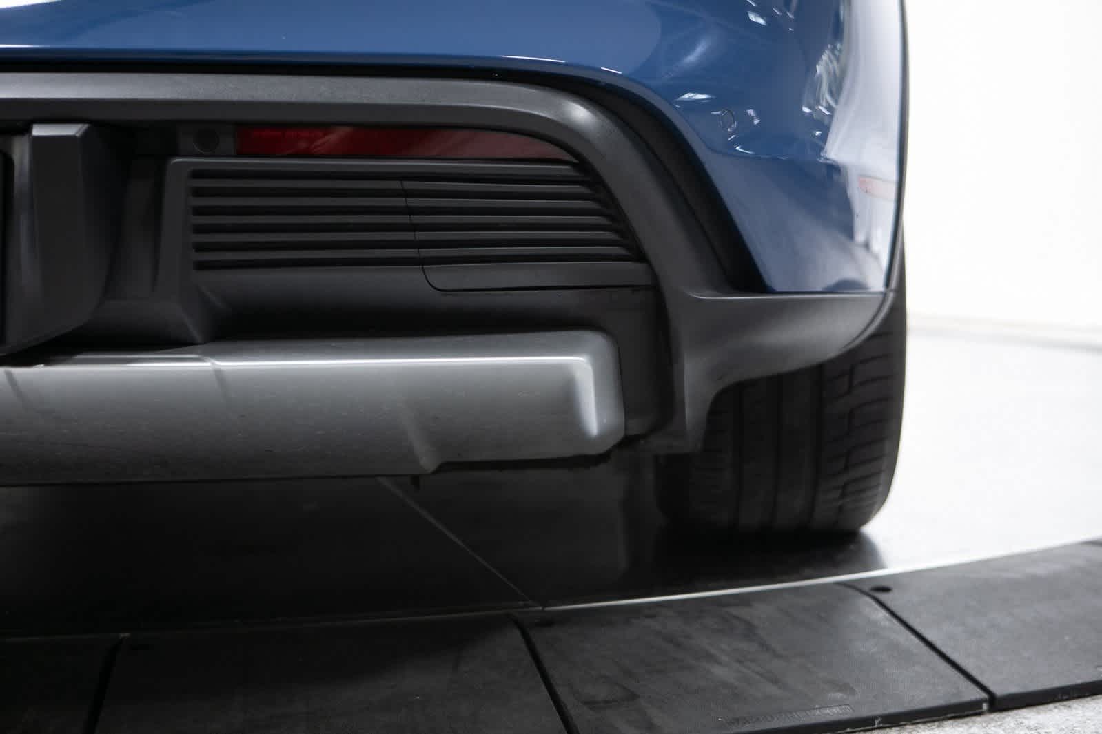 Thumbnail: 2023 Porsche Taycan - 36