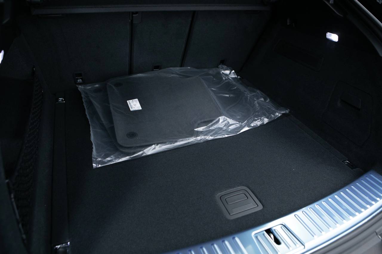 Thumbnail: 2026 Porsche  - 39