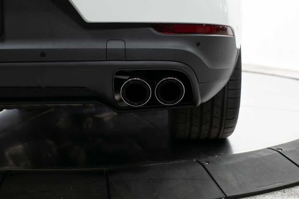 Thumbnail: 2025 Porsche  - 38