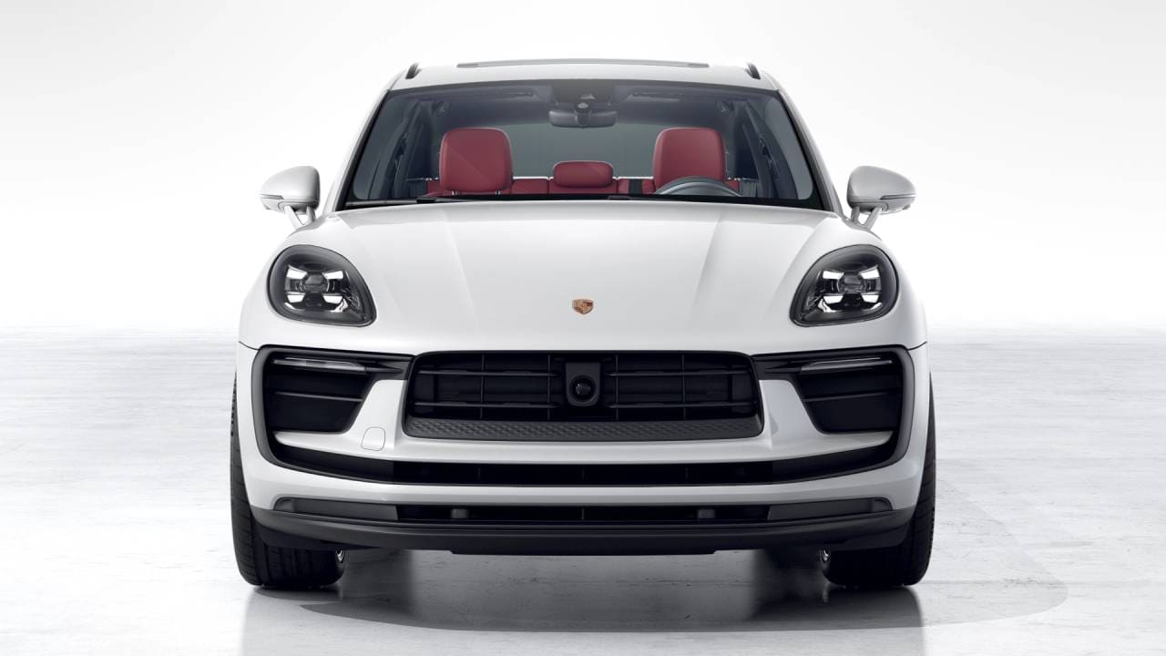Thumbnail: 2026 Porsche Macan - 8