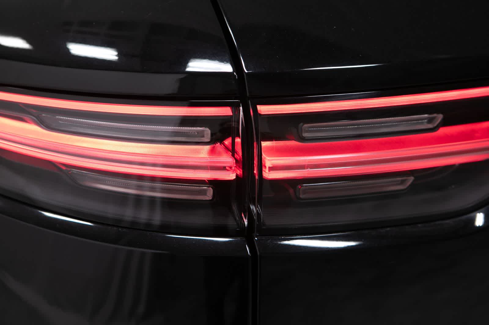 Thumbnail: 2023 Porsche Cayenne - 18