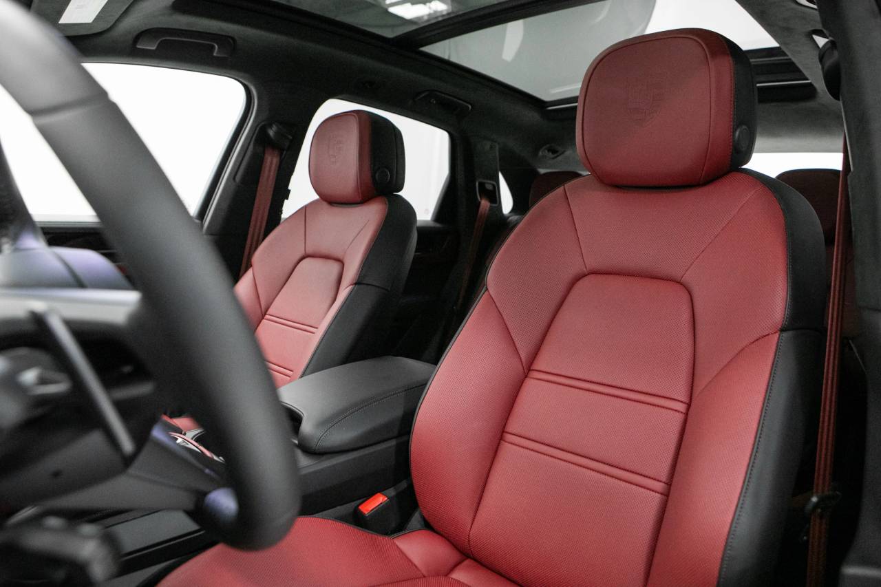 Thumbnail: 2026 Porsche Cayenne - 5